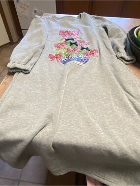 Nightgown (sweatshirt material) w/pockets